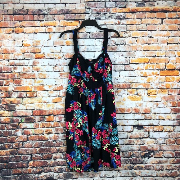 torrid Dresses & Skirts - Torrid || Black Hawaiian Flower Dress